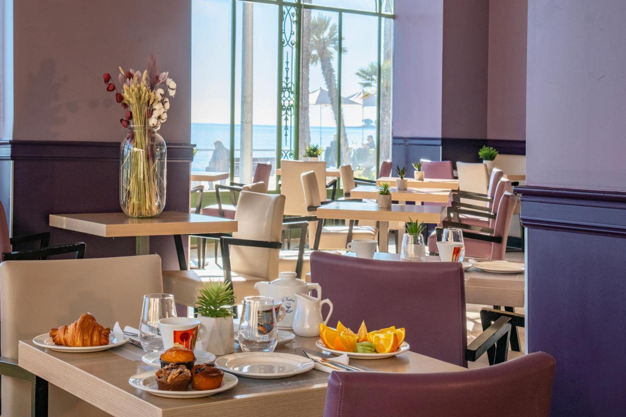 Hotel Vendome Menton - Reouverture ภายนอก รูปภาพ